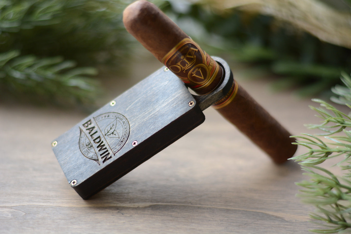 Baldwin Cigar Nubber | Cigar Smoker | Cigar Holder