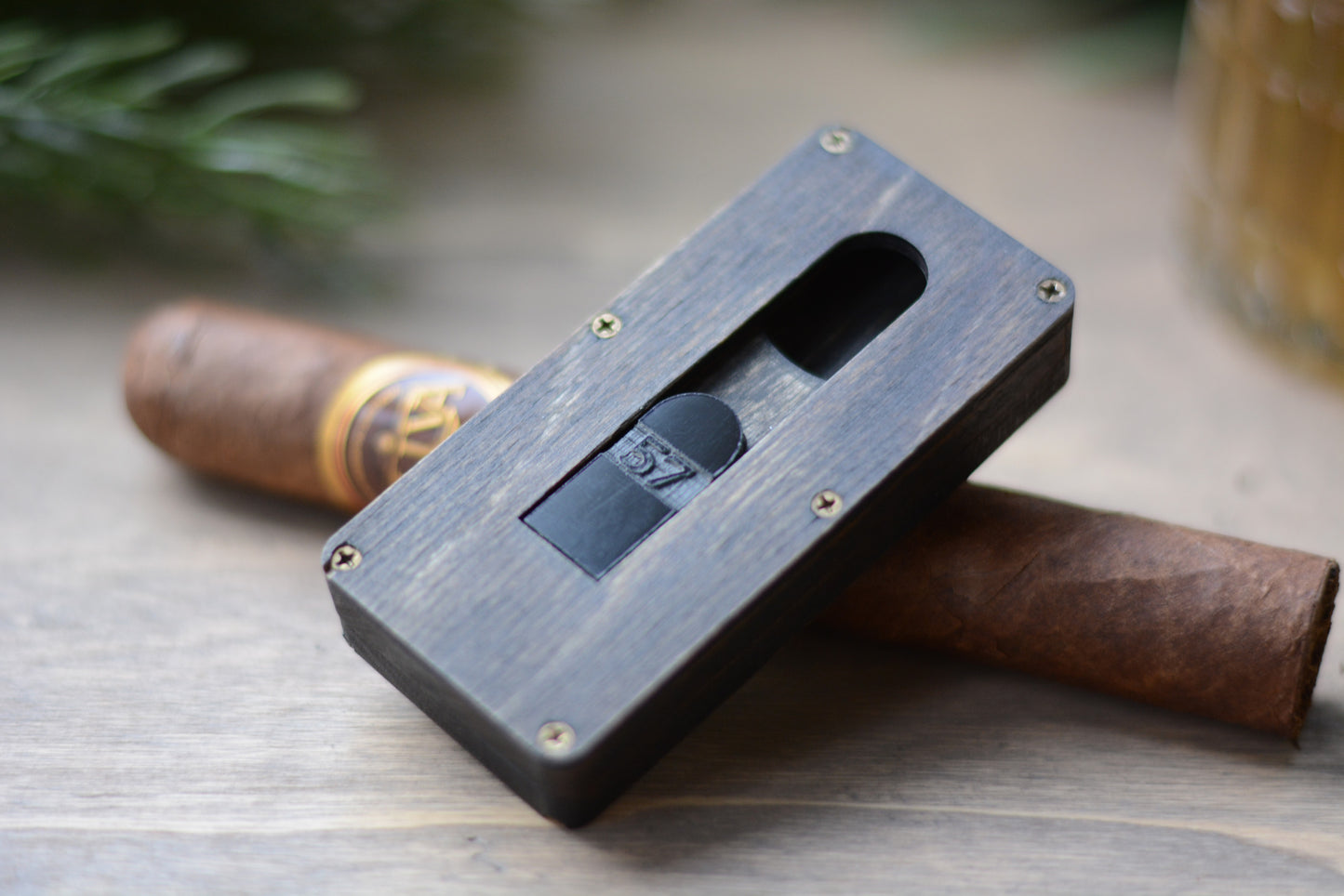 Baldwin Cigar Nubber | Cigar Smoker | Cigar Holder