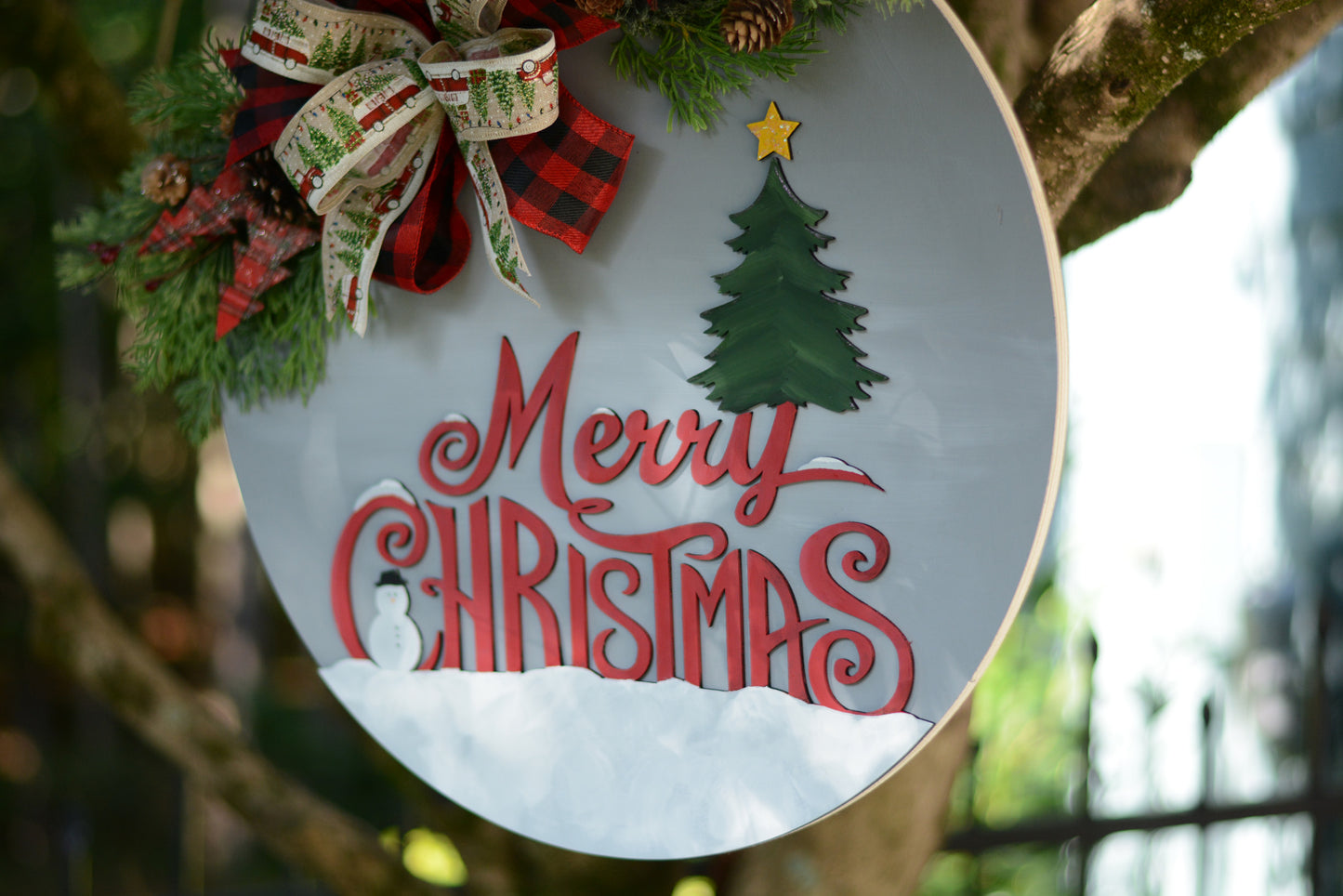 Christmas Door Hanger with Christmas Tree and Snowman